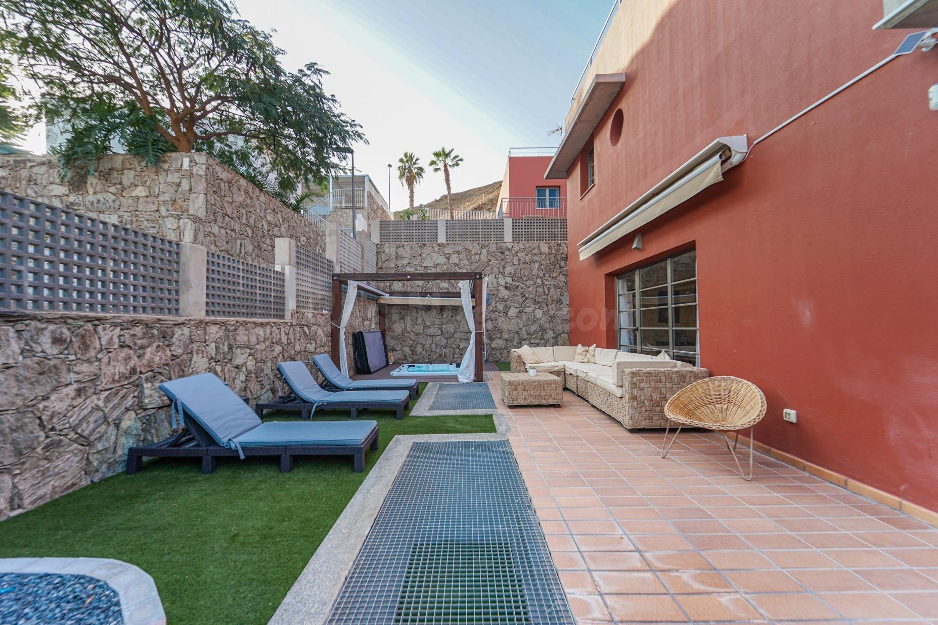 Privacidad, espacio y vistas en Tauro, Magnífica casa de esq - foto 5