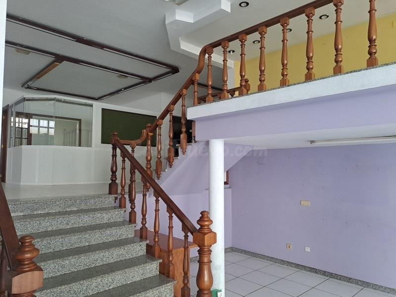 Local comercial 229m² en venta - Vilanova de arousa - foto 5