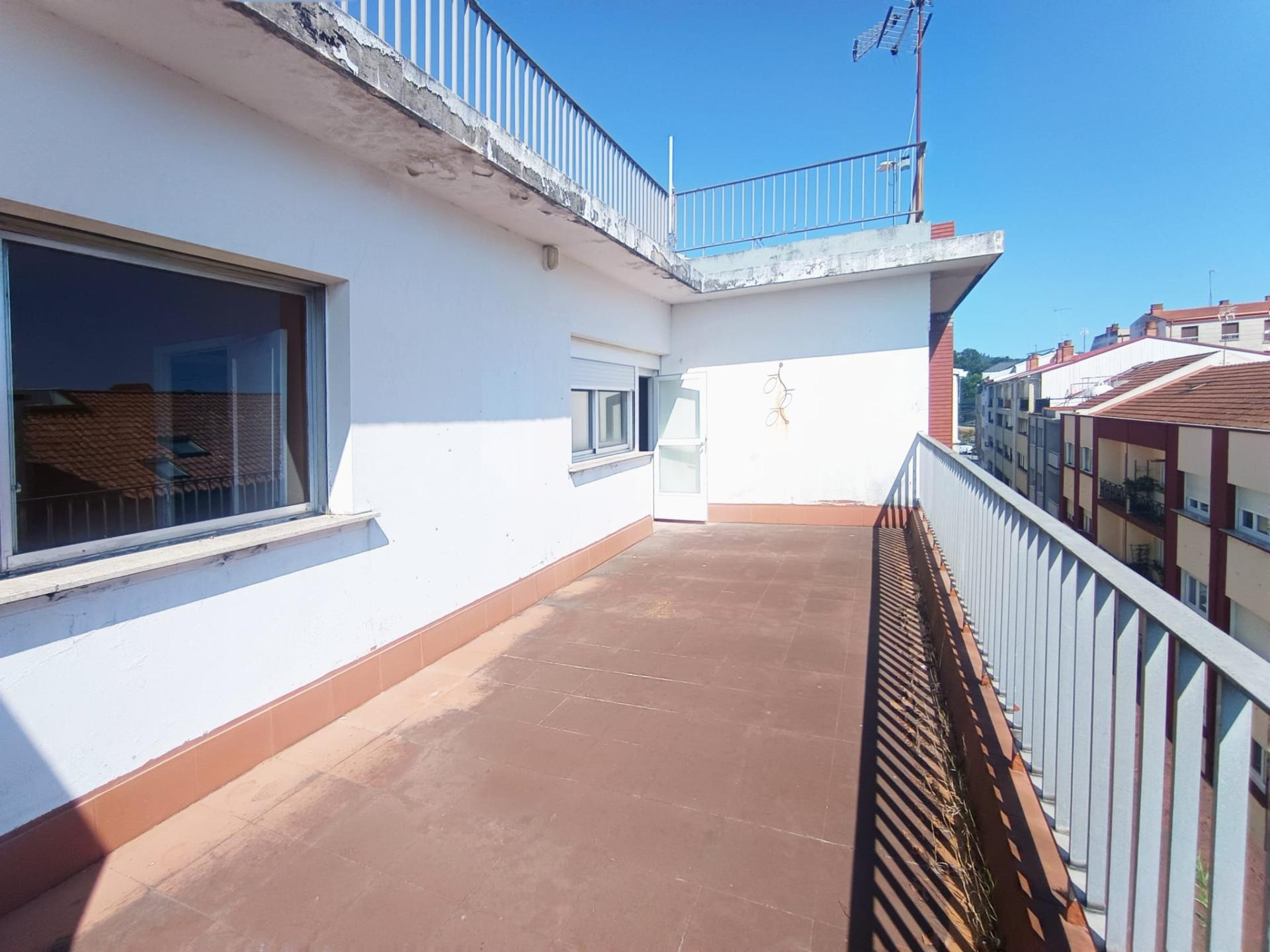 Piso 3 habitaciones 122m² en venta - Vilagarcía de Arousa - foto 3