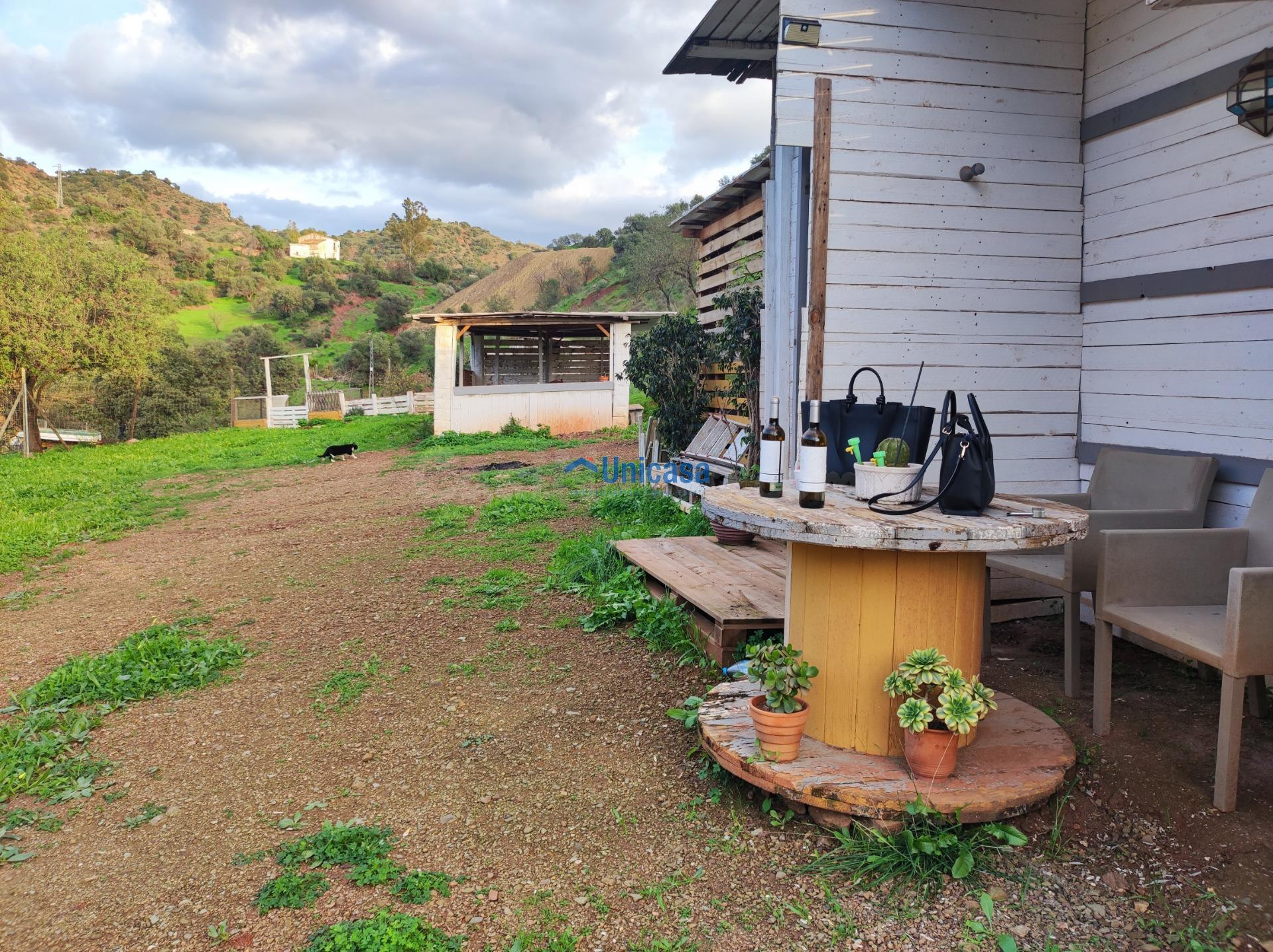 TERRENO RURAL DE 3.000M2 EN CORTIJUELO, MÁLAGA.