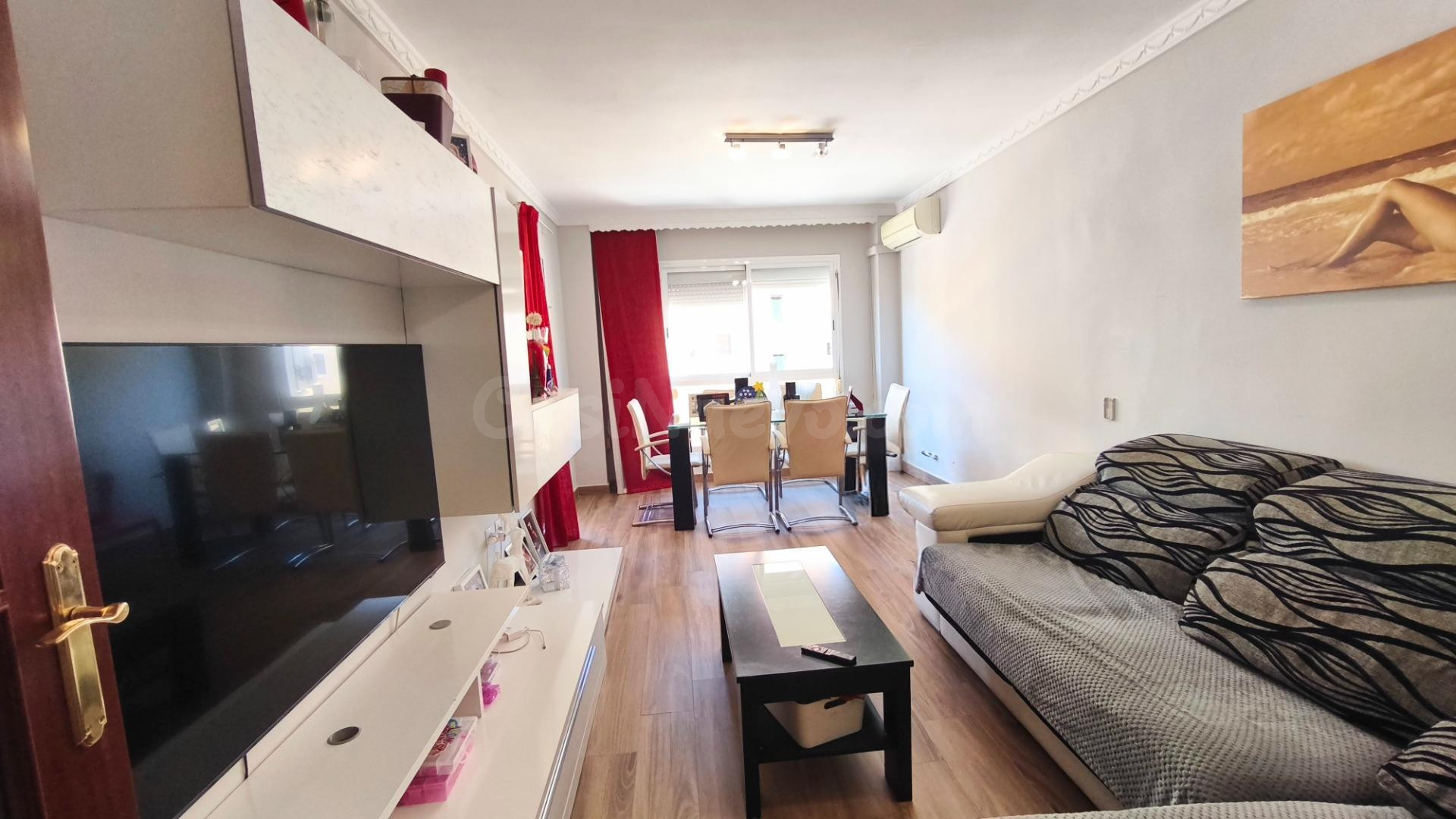 Piso de tres habitaciones semi reformado en Avenida Plutarco - foto 3