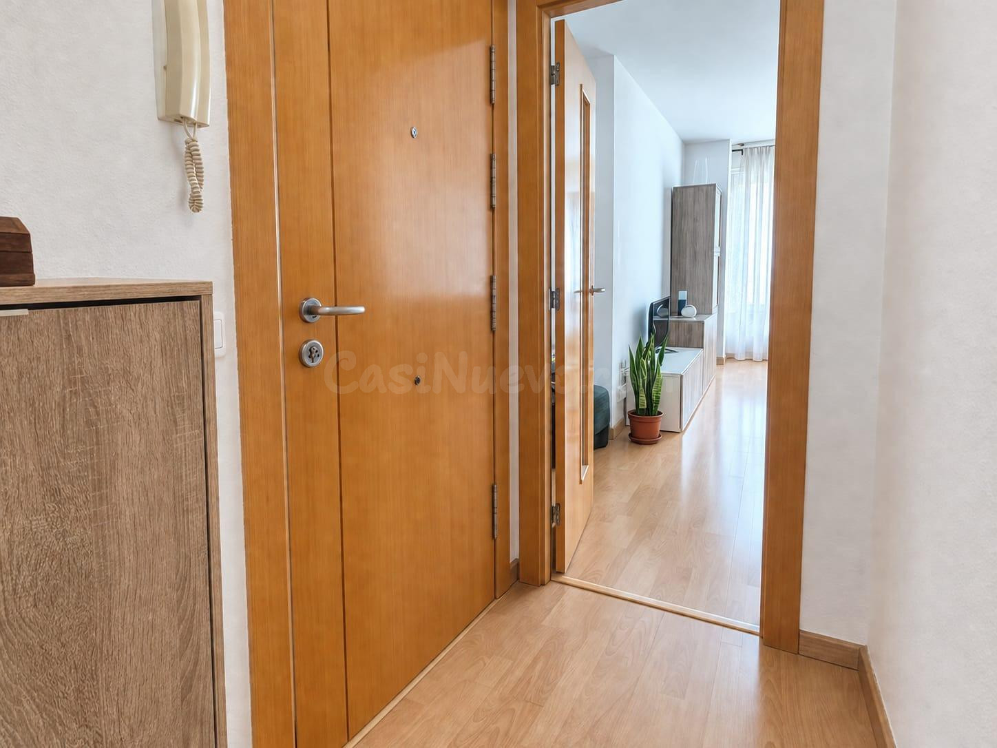 ✨ ¡Tu primera vivienda con TODO lo que necesitas! Garaje, tr - foto 2