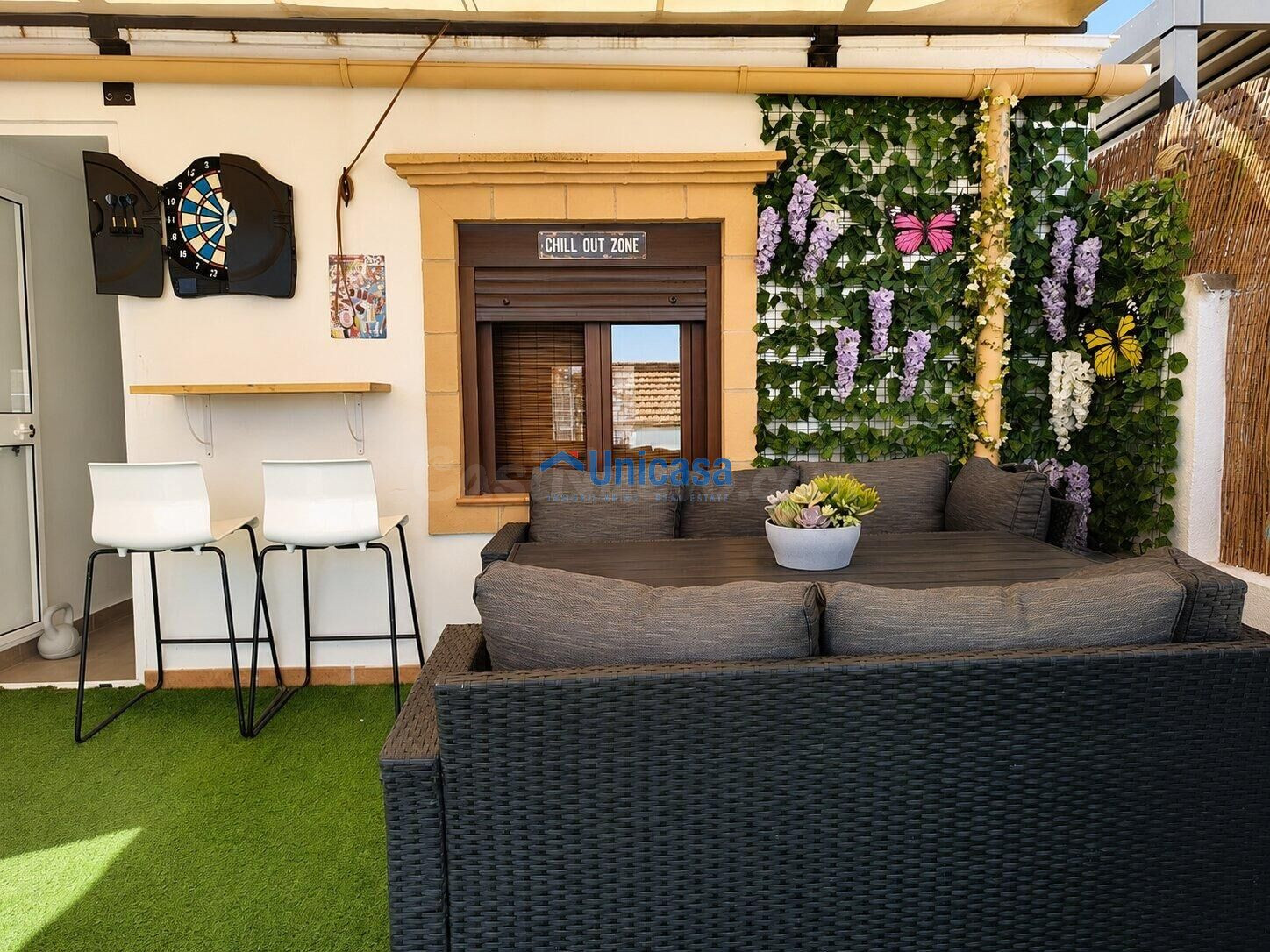 ¡CASA MATA REFORMADA CON 4 DORMITORIOS, PATIO Y GRAN TERRAZA EN PUERTO DE LA TORRE!