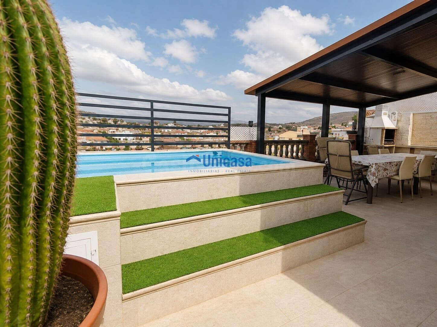 187 m2 ÚTILES, PISCINA PRIVADA Y ESPACIO PARA DISFRUTAR A LO GRANDE