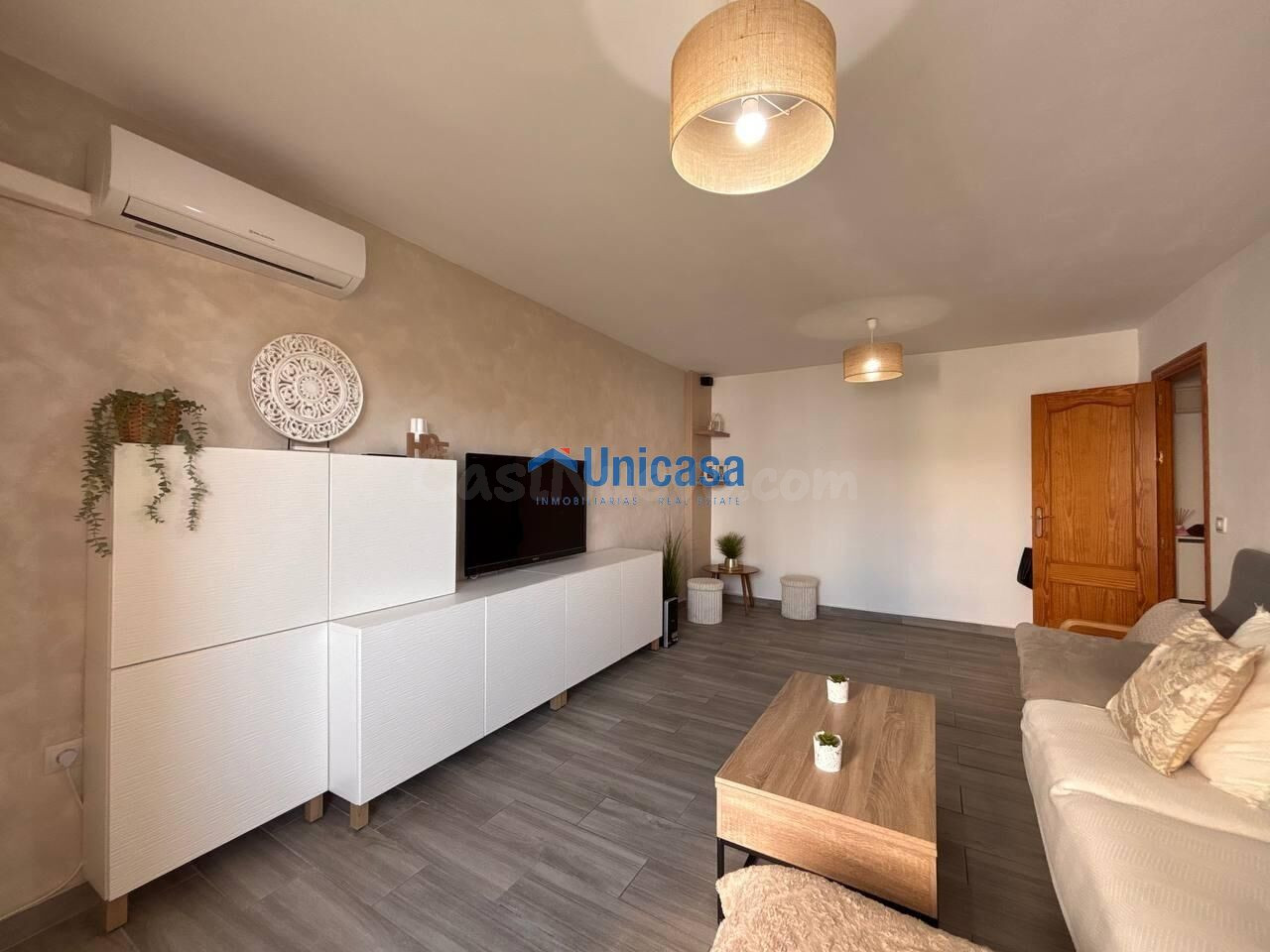Amplio piso con terraza, reformado y amueblado - foto 4