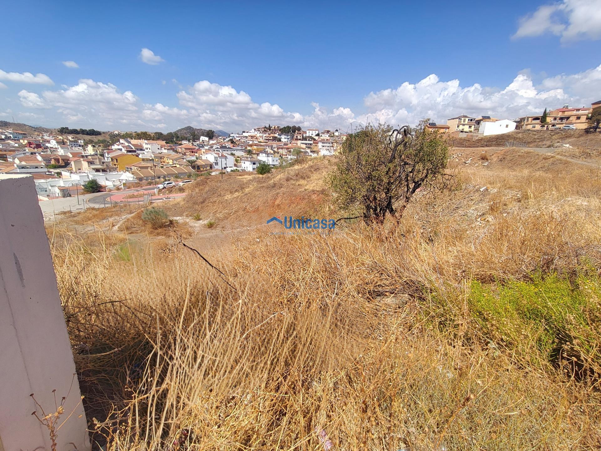 Parcela urbanizable de 600 m2 en El Chaparral — Ideal para construir una gran vivienda