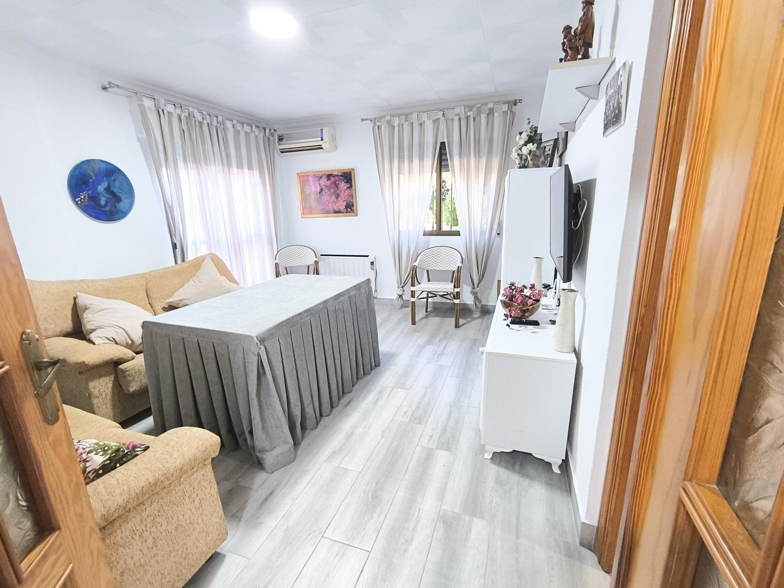 Espectacular vivienda con garaje opcional a pocos minutos de - foto 3