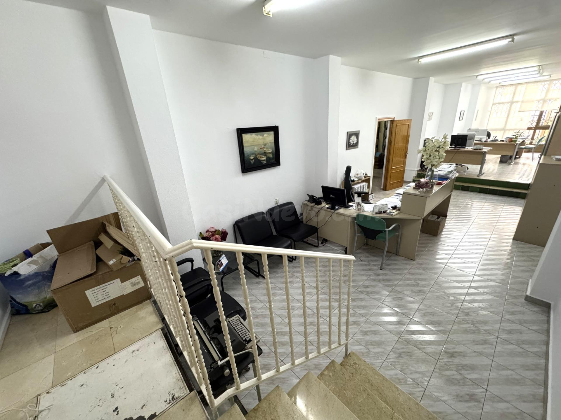 Oficina 75m² en venta - Playa punta umbria - foto 2