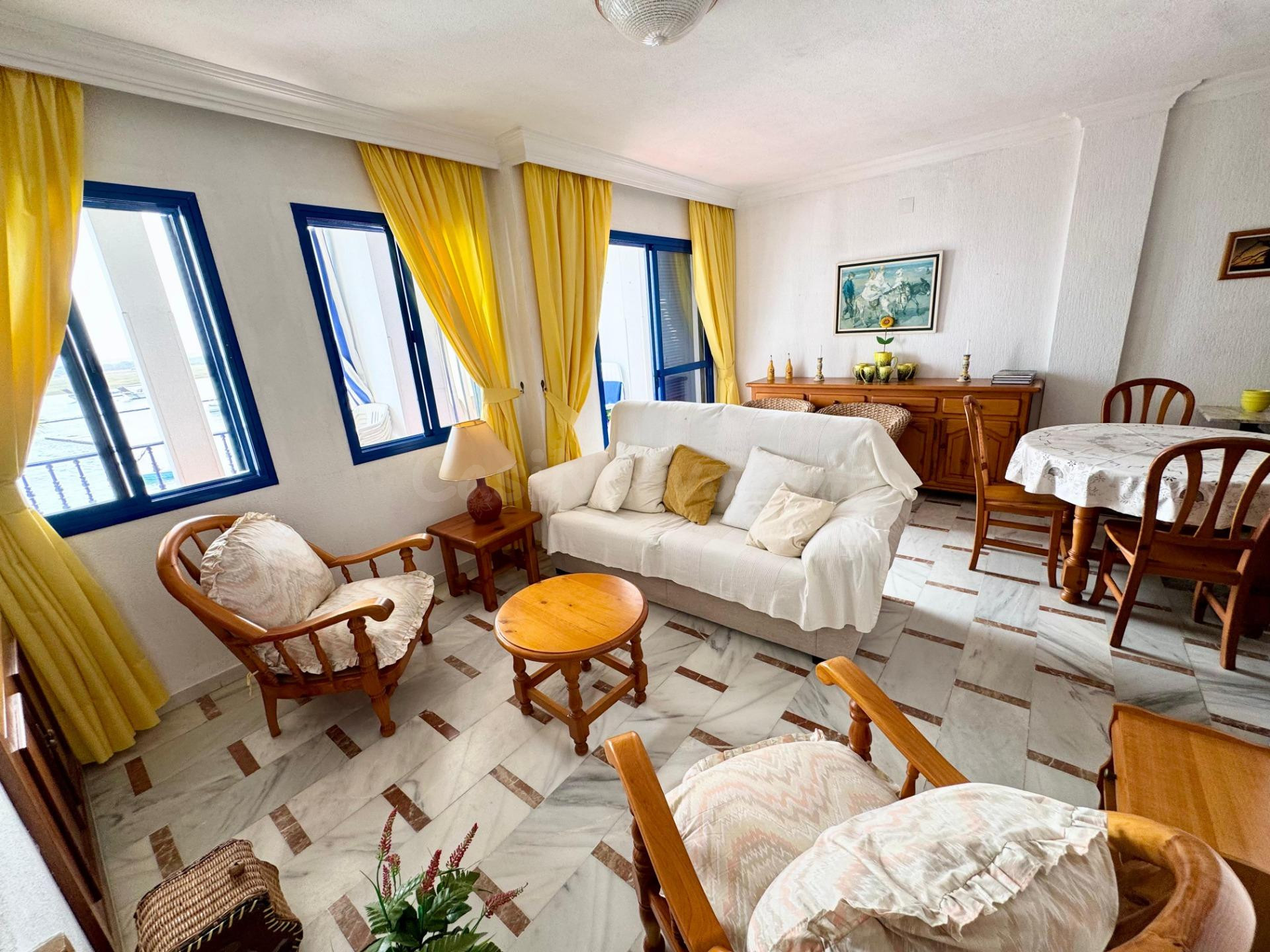 ¡Amplia vivienda con terraza en una de las mejores zonas de  - foto 4