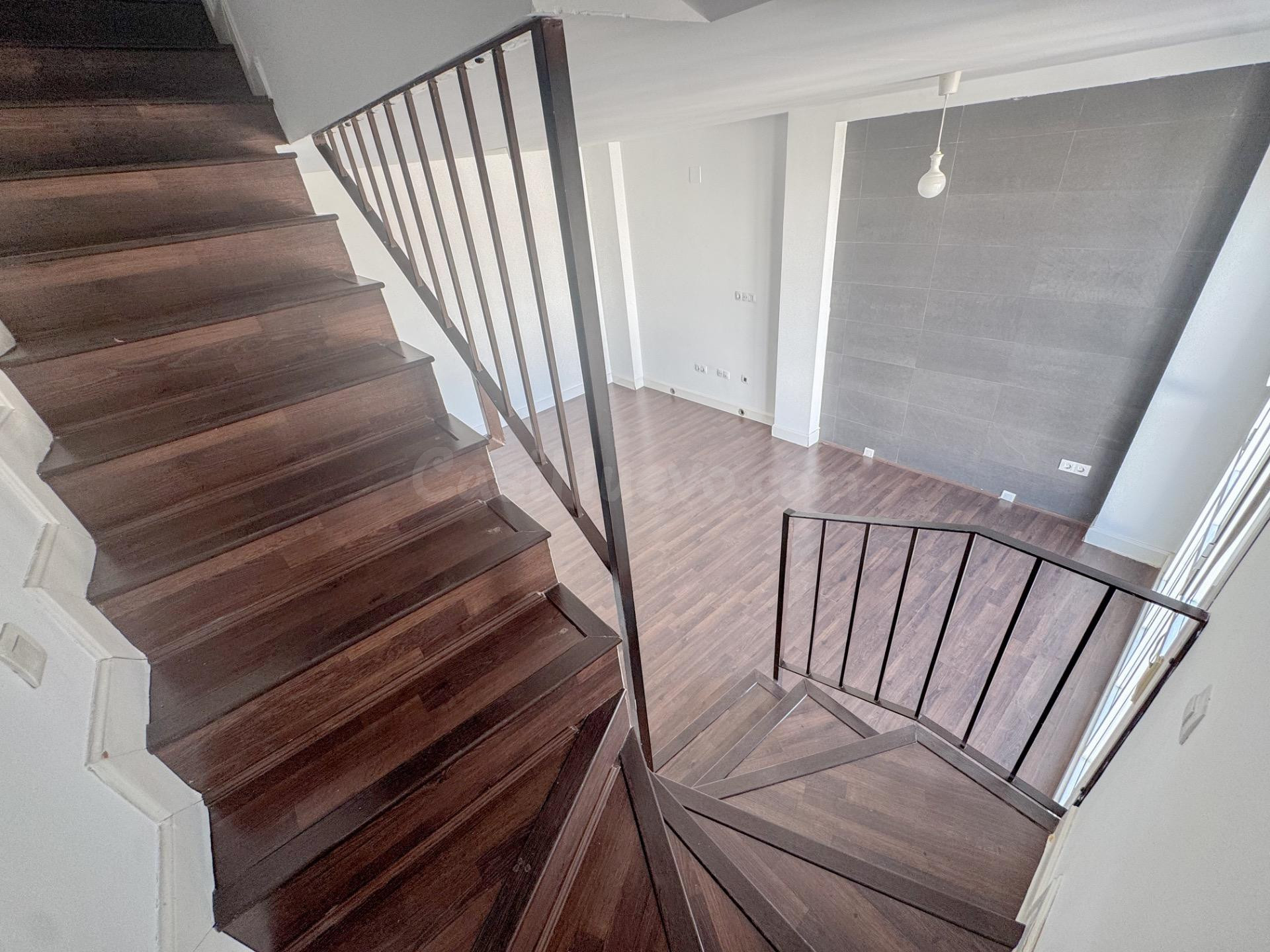 Espectacular piso dúplex en venta en San Juan del Puerto - foto 4