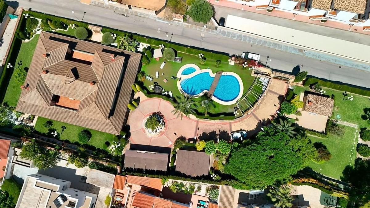 Casa 8 habitaciones 1000m² en venta - Pla roig - foto 2