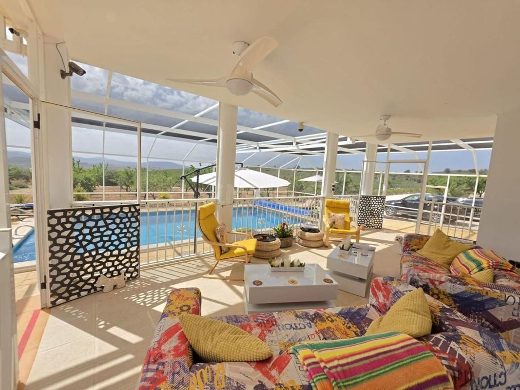 Casa 3 habitaciones 263m² en venta - Comunidad valenciana
