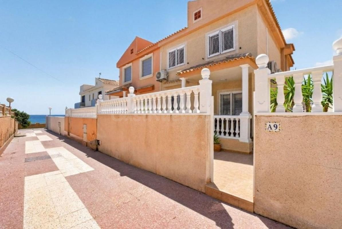 Casa 3 habitaciones 104m² en venta - Cabo cervera