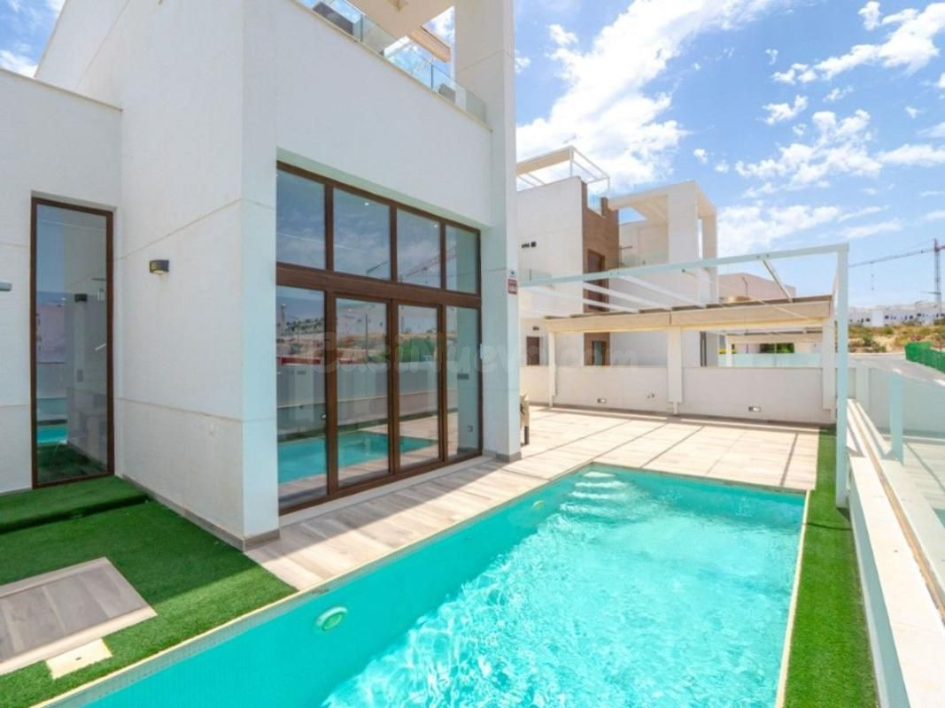 Casa 4 habitaciones 179m² en venta - Los balcones