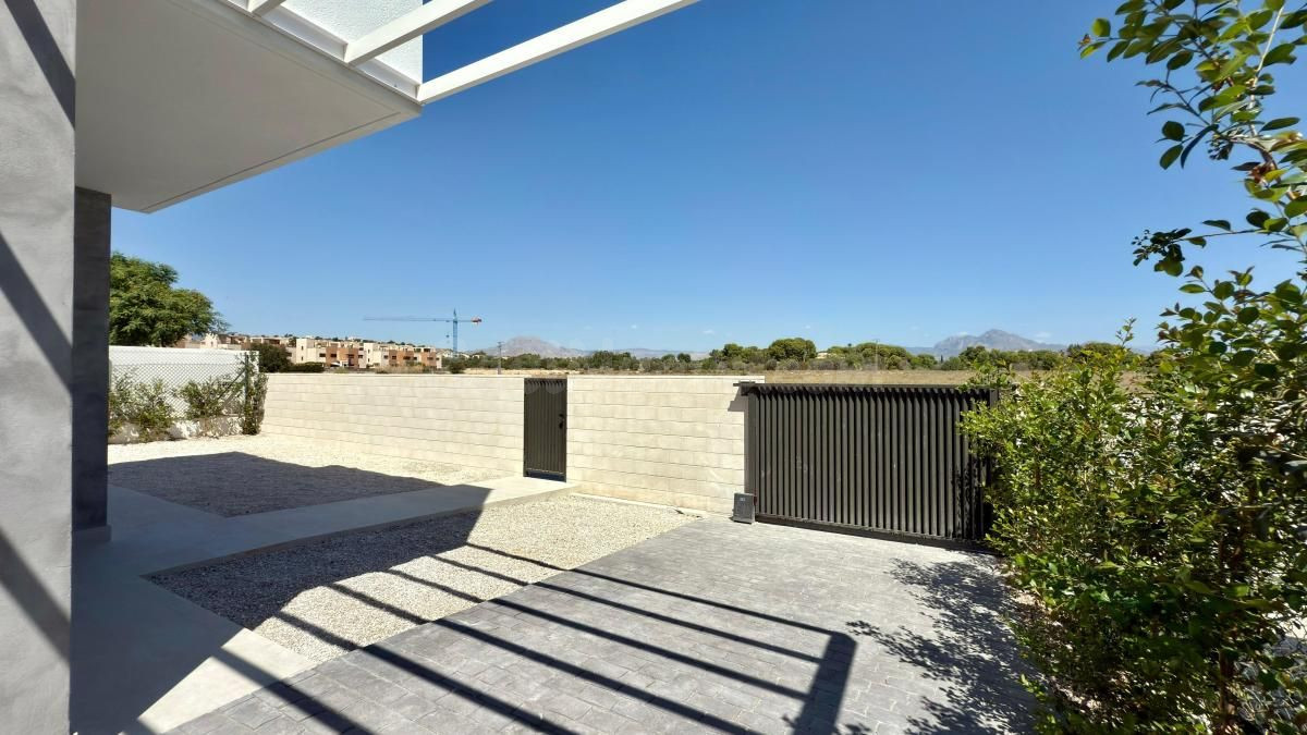Villa 4 habitaciones 224m² en venta - Almajada-Ravel - foto 4