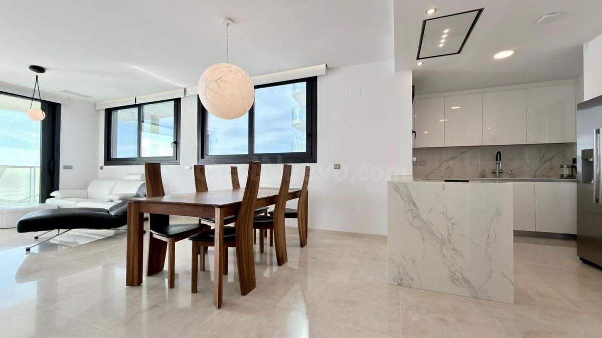 Apartamento 3 habitaciones 304m² en venta - Playa de Ponient