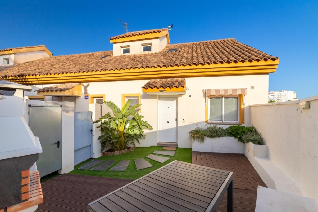 Casa-Chalet en Venta en Benalmadena Málaga - foto 3