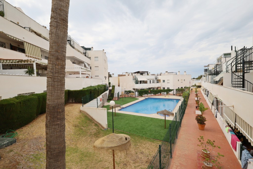 Piso en Alquiler en Benalmadena Costa Málaga - foto 3