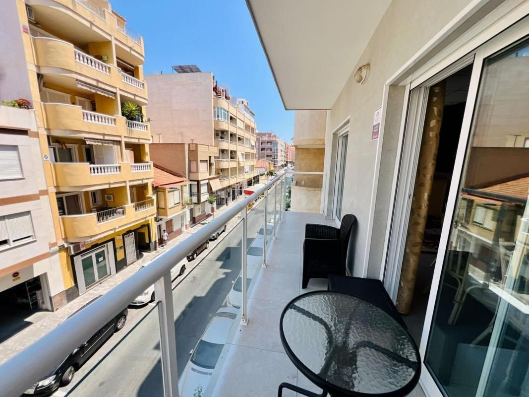 Apartamento 3 habitaciones 111m² en venta - Estacion de auto