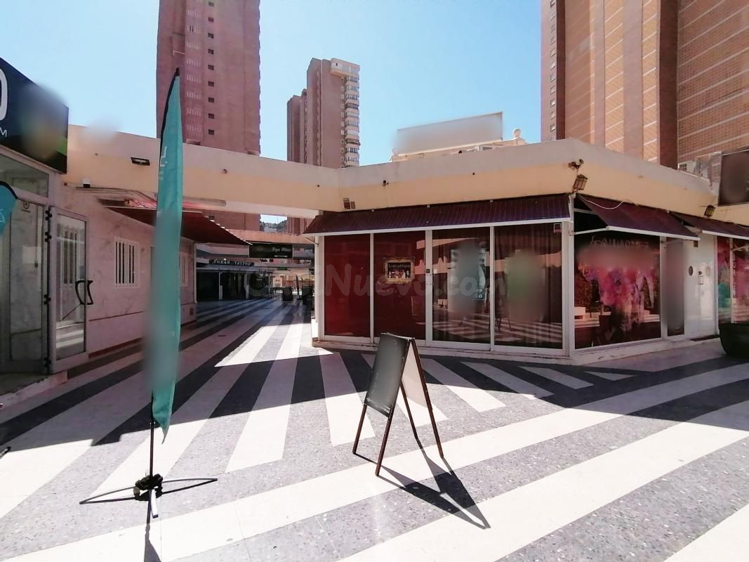 Local comercial 300m² en venta - Rincon de Loix - foto 2