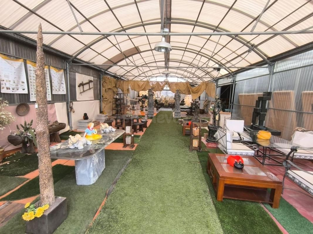 Local comercial 745m² en venta - Comunidad valenciana - foto 2