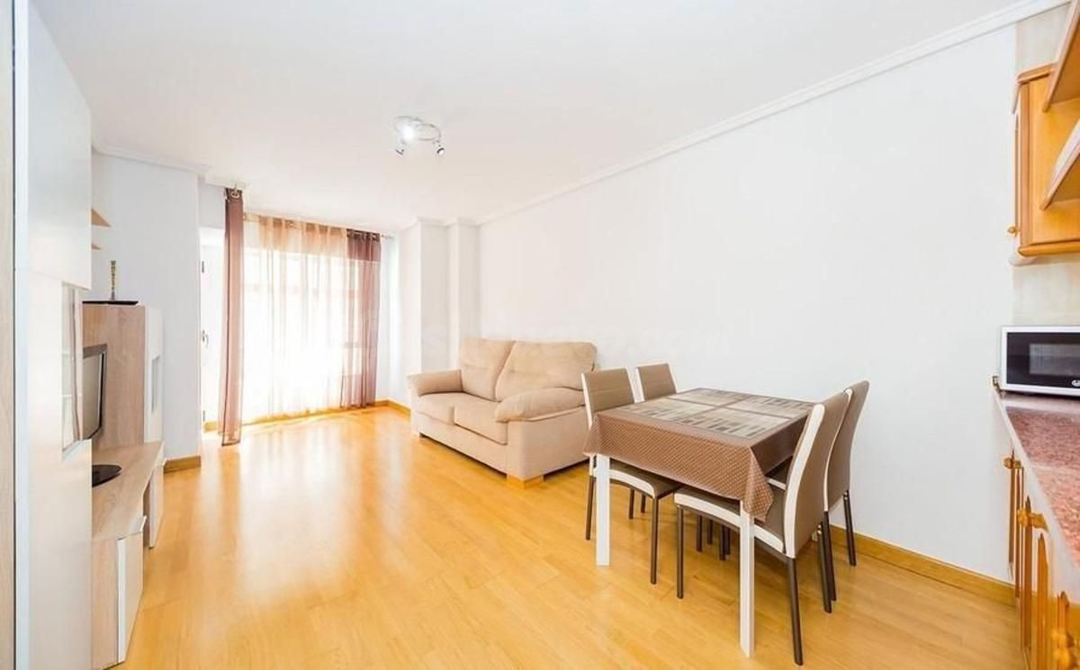 Apartamento 2 habitaciones 74m² en venta - Estacion de autob - foto 4