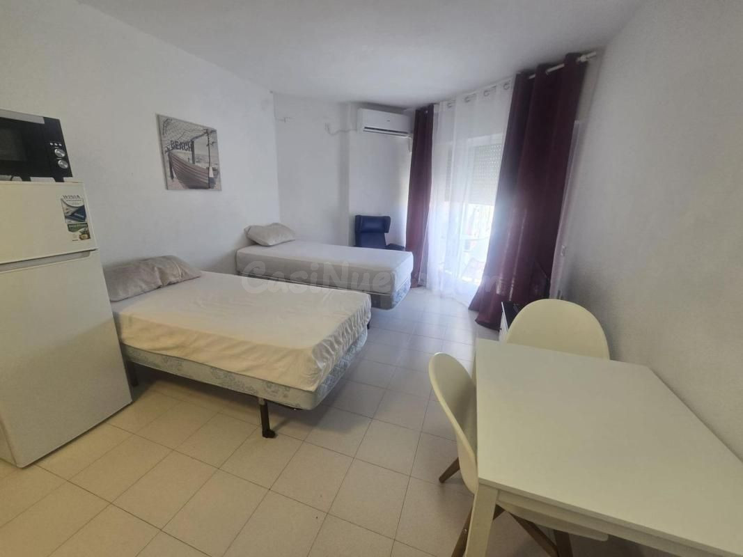 Apartamento 33m² en venta - Estacion de autobuses - foto 4