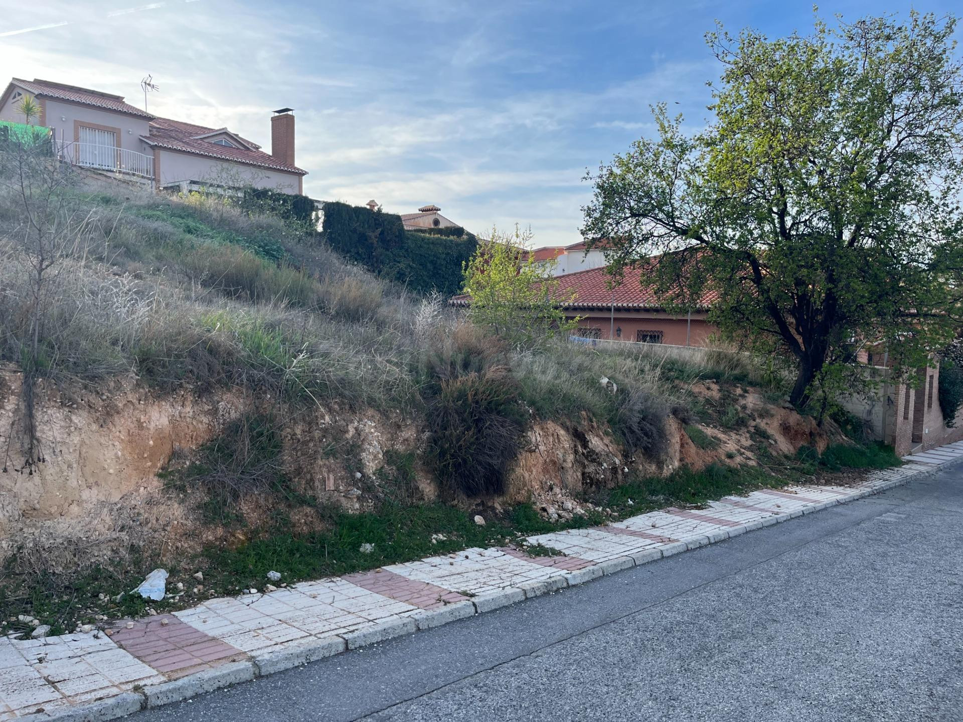 PARCELA URBANA EN OTURA PARA CONSTRUIR TU VIVIENDA A TU MEDI - foto 3