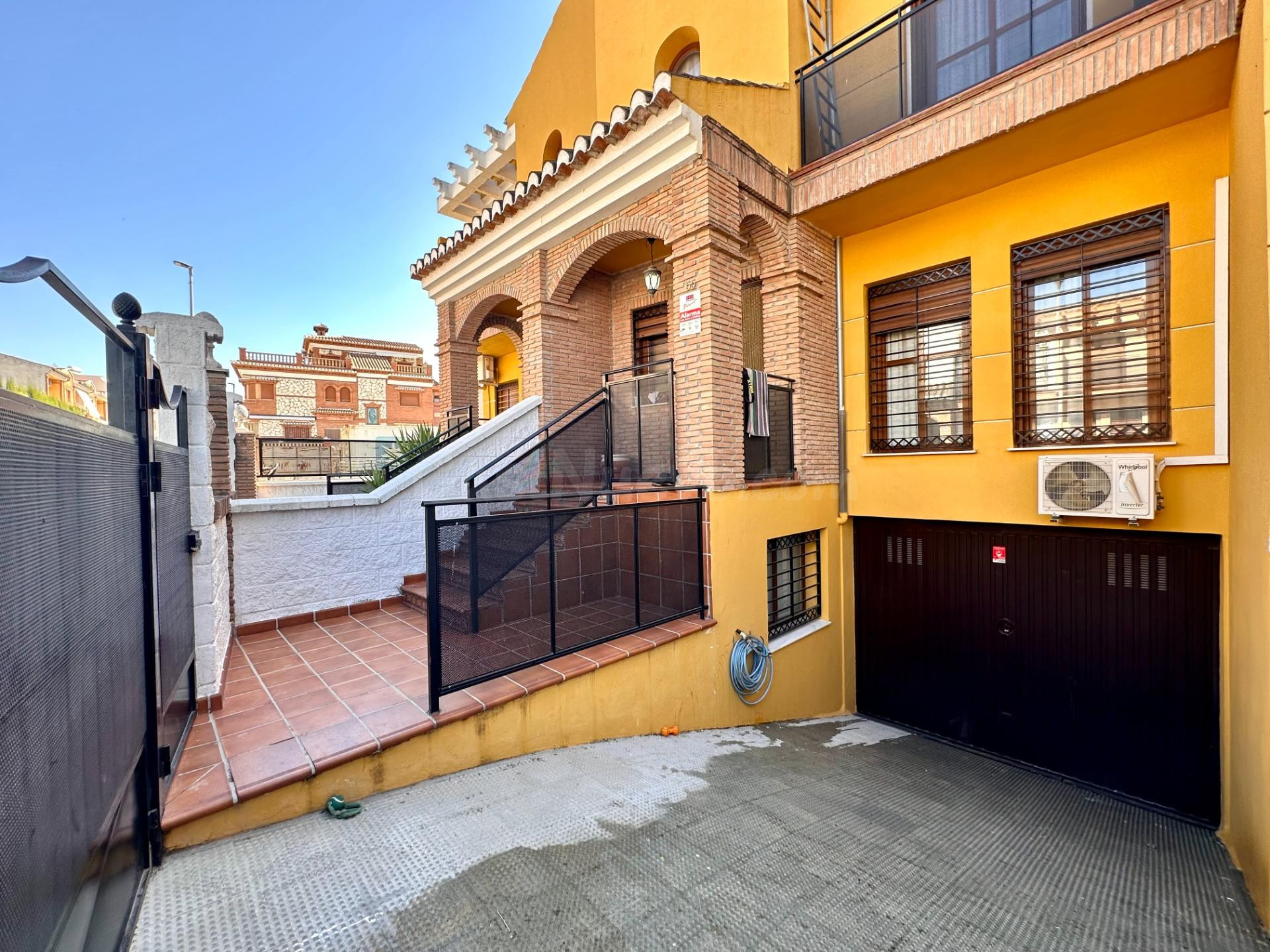 Adosado 3 habitaciones 189m² en venta - Zona metropolitana