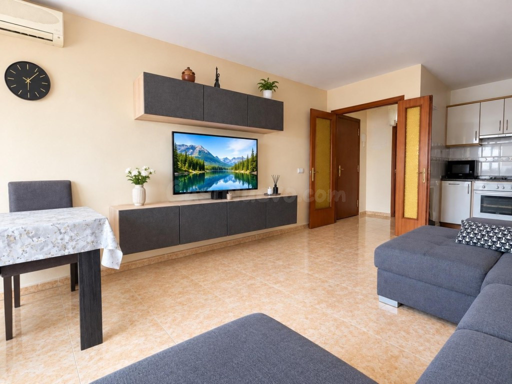 Piso con terraza y balcón en Les Roquetes, Sant Pere de Ribe - foto 2