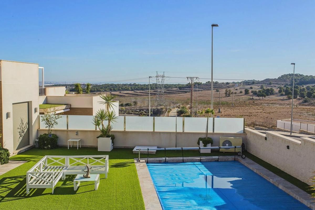 Villa 3 habitaciones 250m² en venta - Bellavista - foto 2