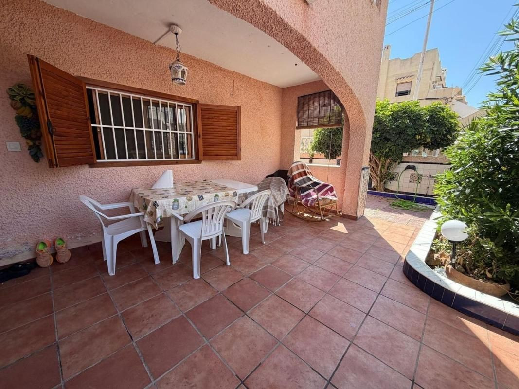 Villa 3 habitaciones 73m² en venta - Los Europeos