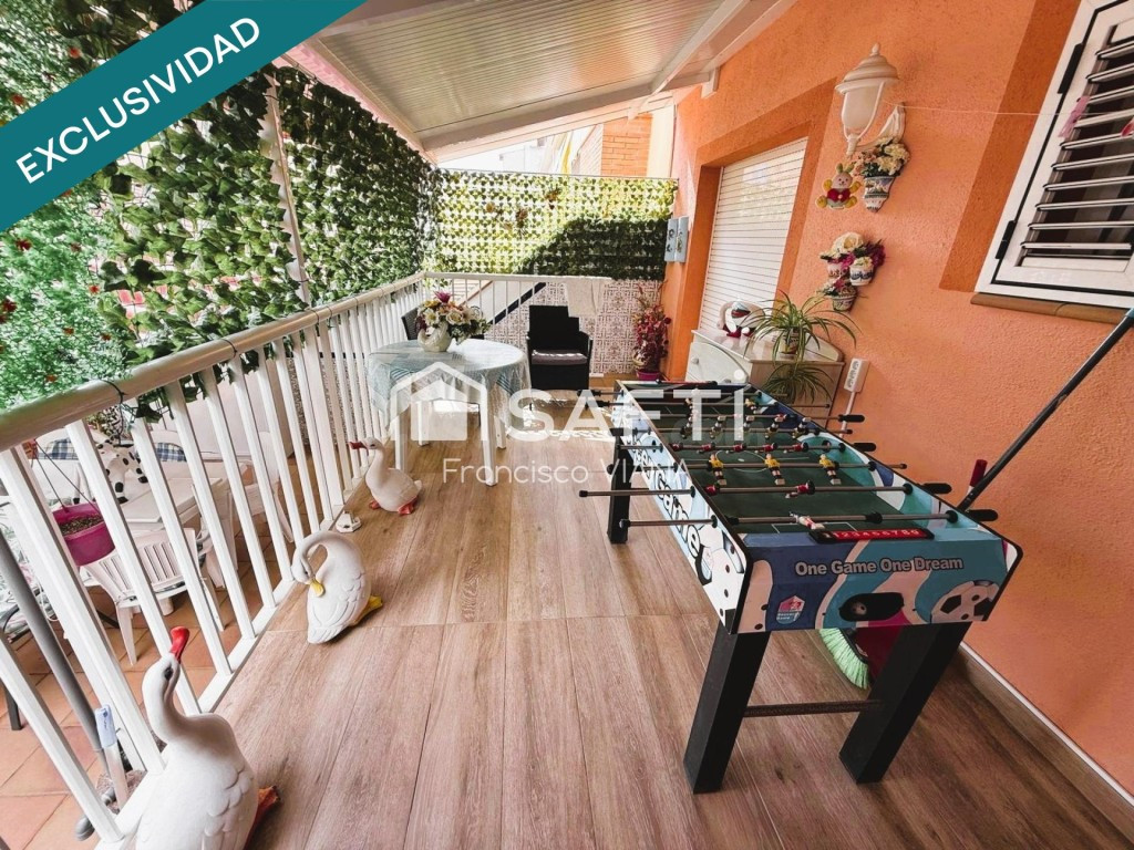 Gran casa con piscina, garaje y mucho espacio - foto 4