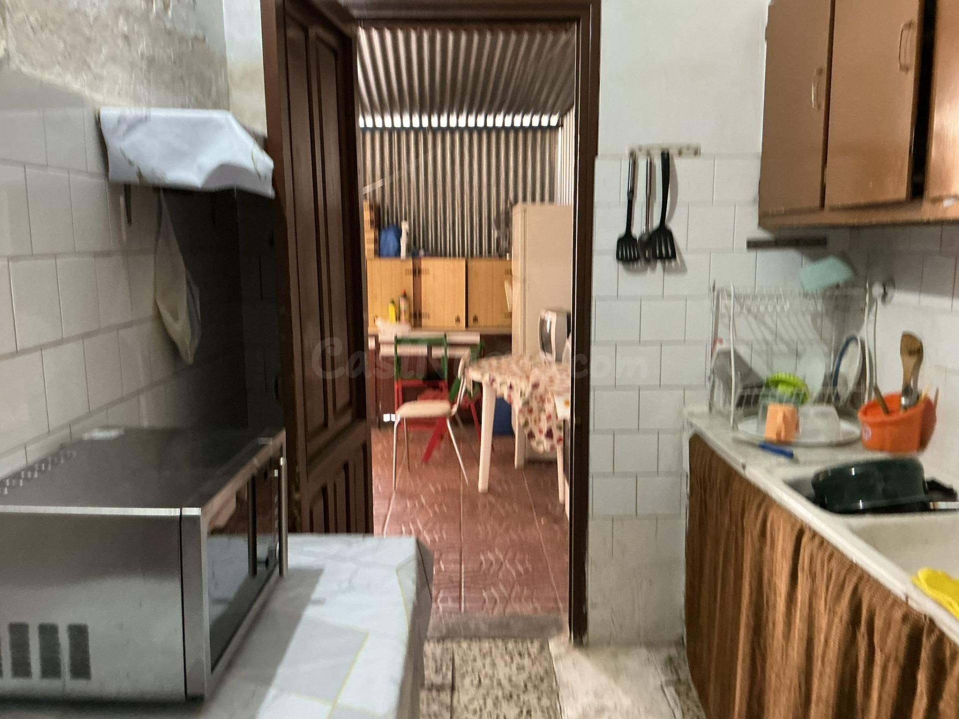 Casa de Dos Plantas en Venta - foto 2