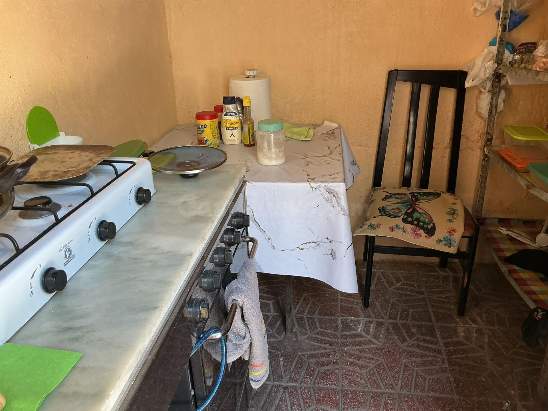 Casa de Dos Plantas en Venta - foto 3