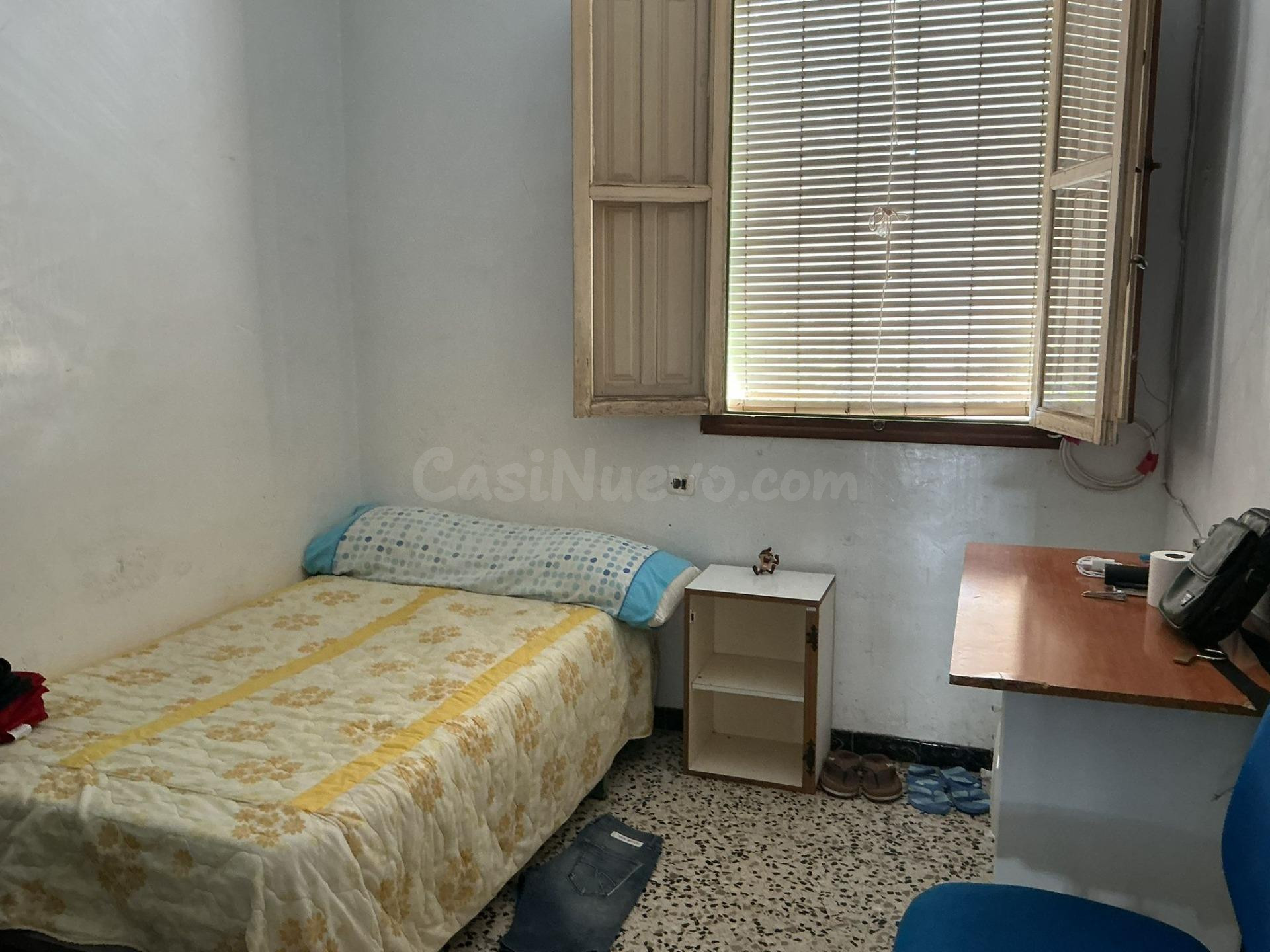 Casa de Dos Plantas en Venta - foto 5
