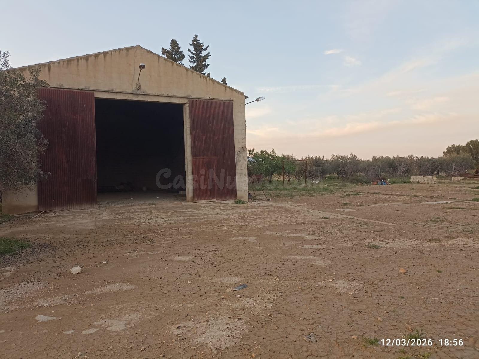 Nave Industrial con Terreno en Venta en Totana