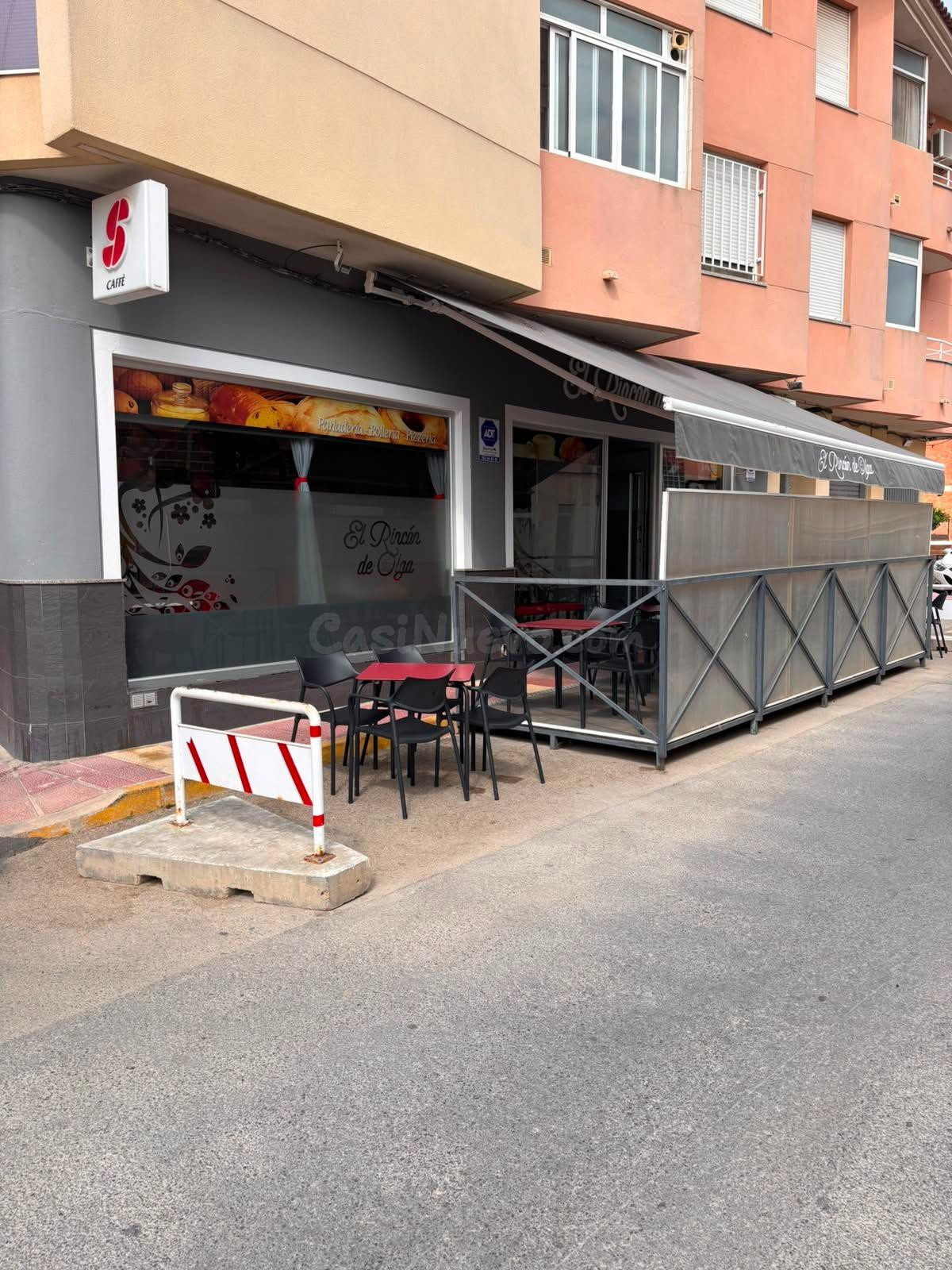 Traspaso de negocio consolidado en Librilla