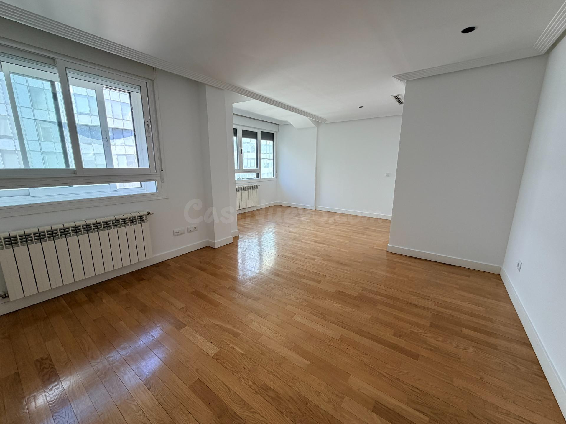Piso 3 habitaciones 136m² en alquiler - Chamartin - foto 4