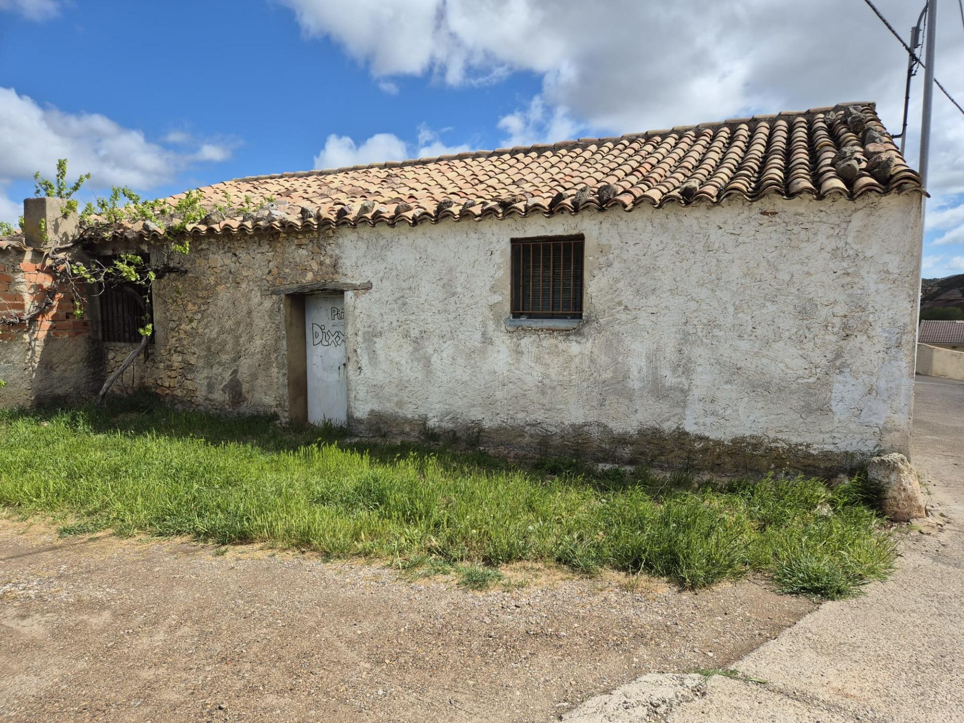 SE VENDE GARAJE EN VILLANUEVA DE HUERVA