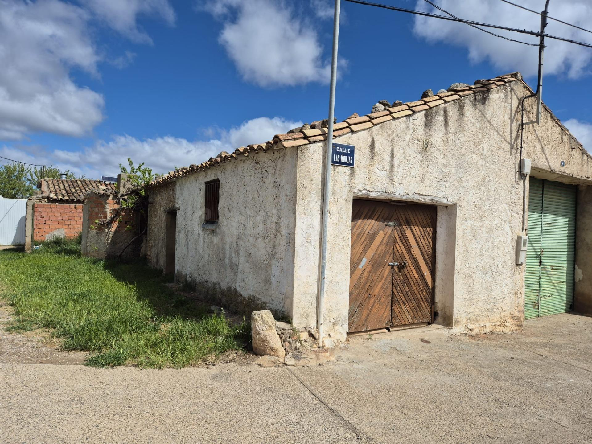 SE VENDE GARAJE EN VILLANUEVA DE HUERVA - foto 2