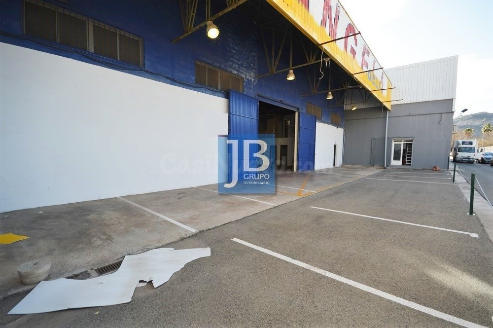 Nave industrial 1000m² en venta - POL. IND. ITV - foto 4