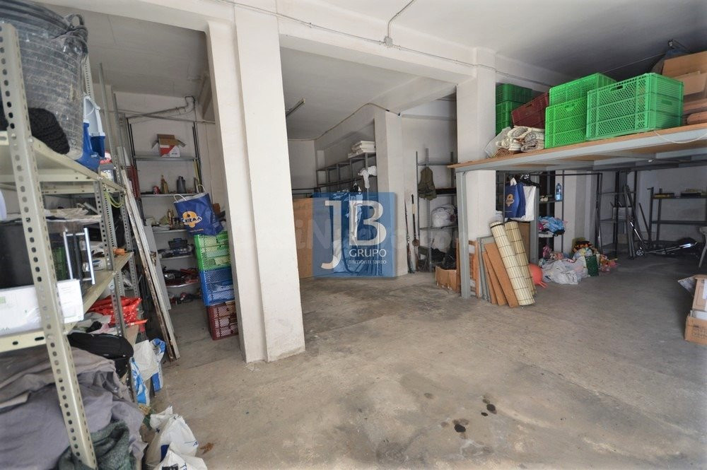 Local comercial 75m² en venta - CORRETGERIA - foto 2