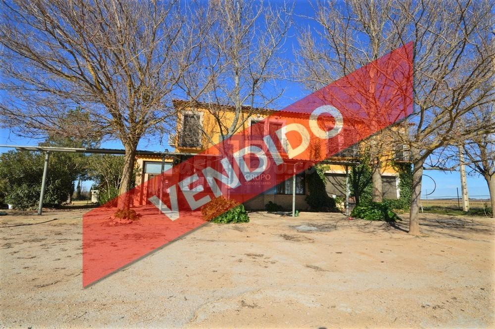 Hostal 10 habitaciones 522m² en venta - Cuenca-Las Mesas