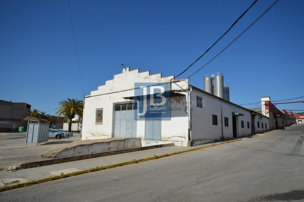 Nave industrial 1192m² en venta - Benigánim - foto 4