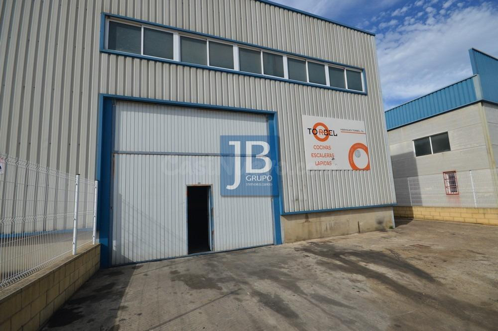 Nave industrial 400m² en alquiler - NOVETLE - foto 2
