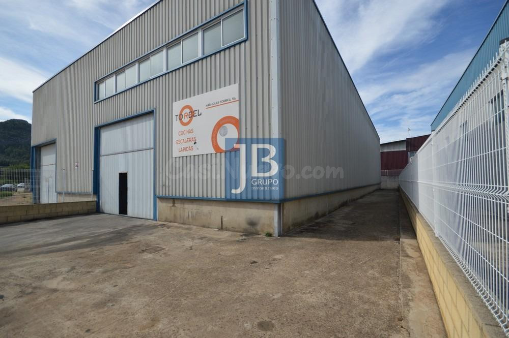 Nave industrial 400m² en alquiler - NOVETLE - foto 4