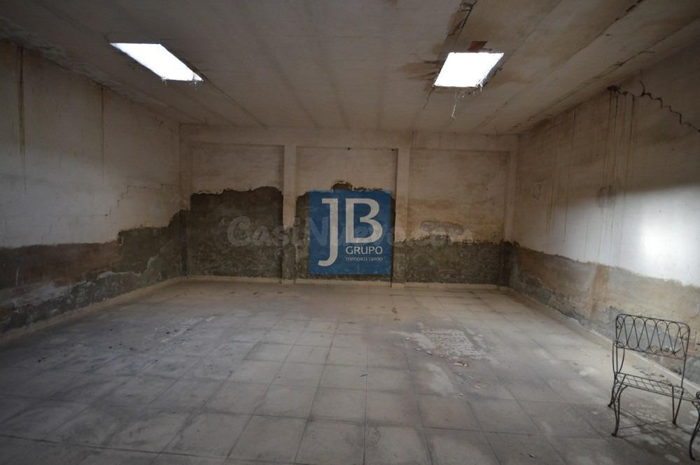 Local comercial 4 habitaciones 215m² en alquiler - Xàtiva - foto 5