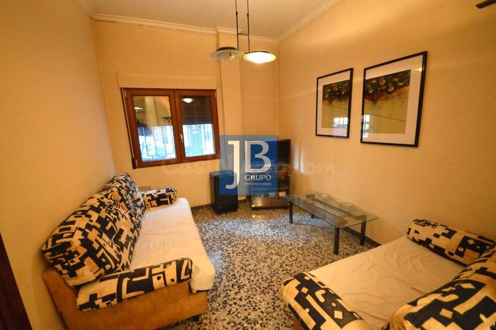 Casa 3 habitaciones 134m² en venta - CASCO URBANO - foto 2