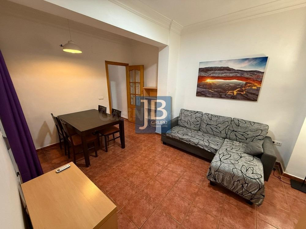 Piso 2 habitaciones 67m² en alquiler - LA REINA - foto 2